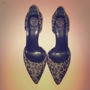 Vince Camuto Leopard Print/Calf Hair Heels!!